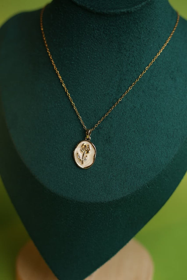 Vintage Rose Oval