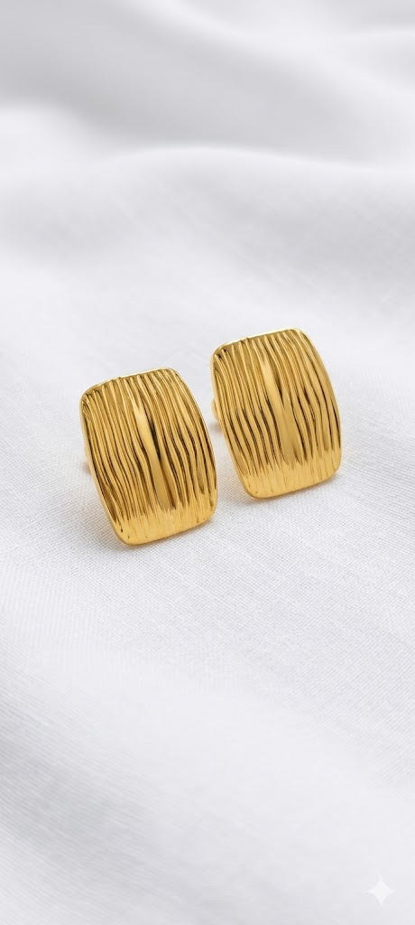 Golden Wave Stud Earrings