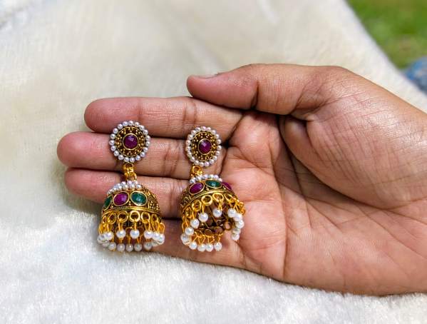 Multicolor Kundan Pearl Jhumka Earrings